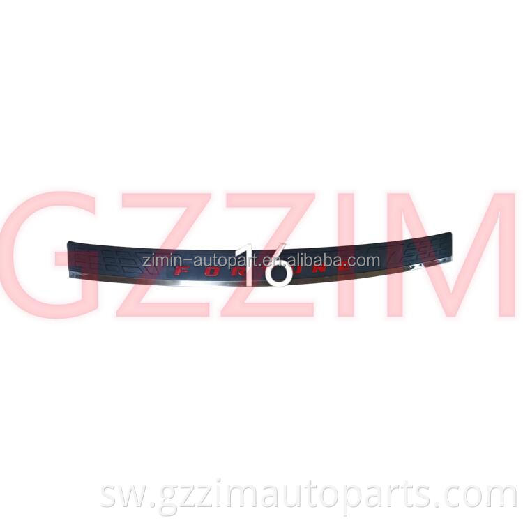 ABS Plastiki nyuma bumper sahani nyuma bumper linda sahani kwa fort*ner 2012-2016 2021
